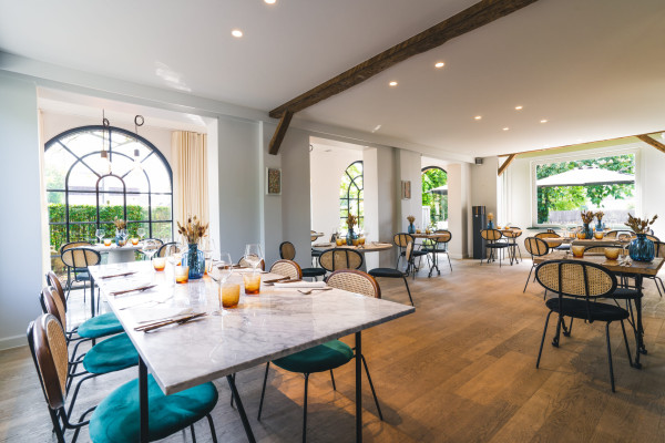 Robuust in Waregem: puur eten en genieten in een warm decor