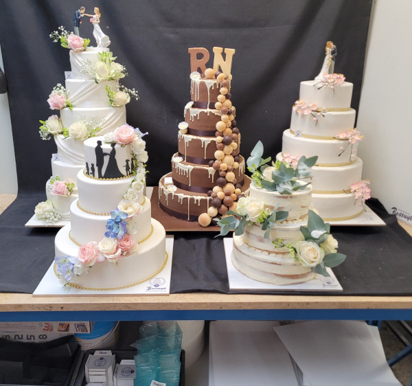 Bakker Geert Bossuyt maakt persoonlijke bruidstaarten: “Ik bak nooit twee keer dezelfde taart”