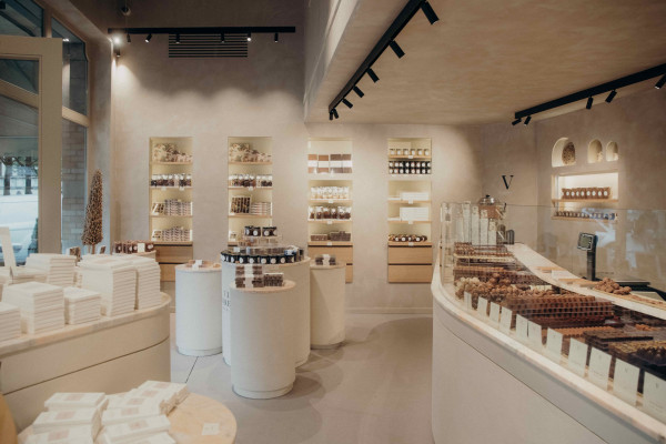 Misvattingen over chocolade de wereld uit helpen met chocolatier Van Hoorebeke: “Belgische melkchocolade moet 25 procent cacao bevatten, anders is het geen chocolade, maar een cacaofantasie"