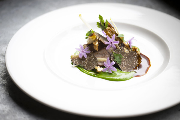 Restaurant JEFF scoort met een 13,5/20 in de nieuwe gids van Gault&Millau: "Ik hou van een pure keuken zonder veel gels en krokantjes"