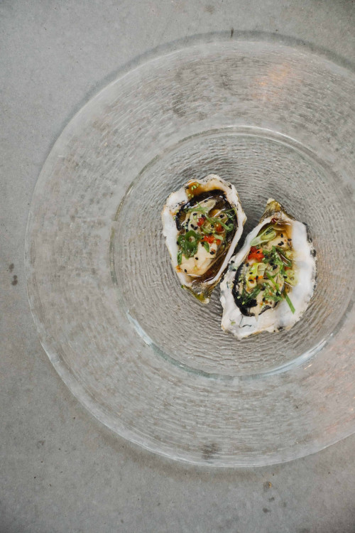Gestoomde oesters met oosterse vinaigrette