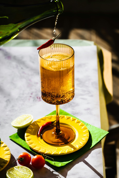 Spicy mango spritz